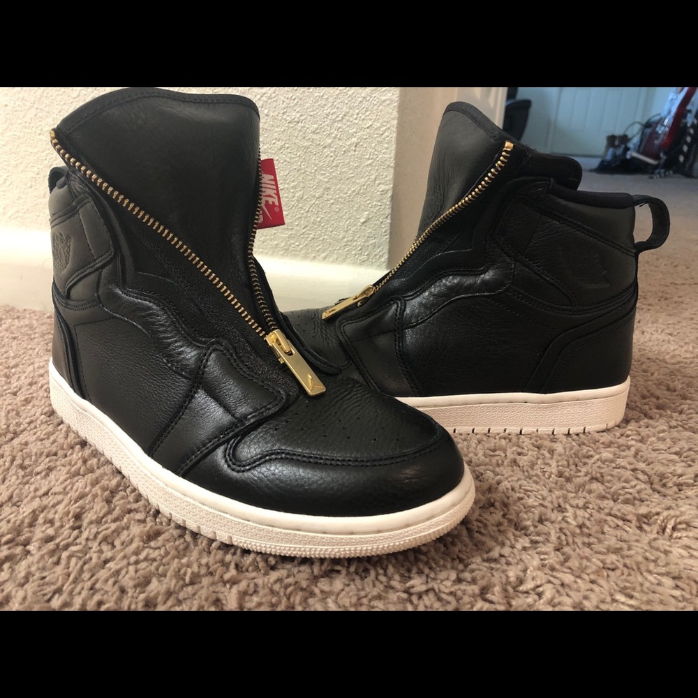 Women’s Air Jordan 1 Hi High Zip sz 8
